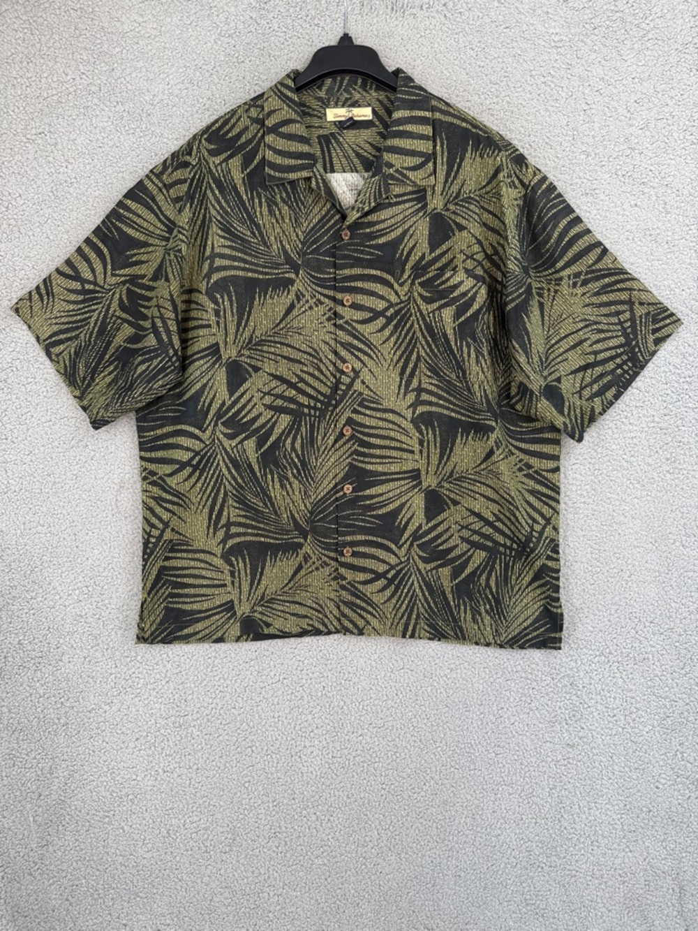 Tommy Bahama Men’s XL Short Sleeve Button Up Olive & Black Palm Print 100% Silk
